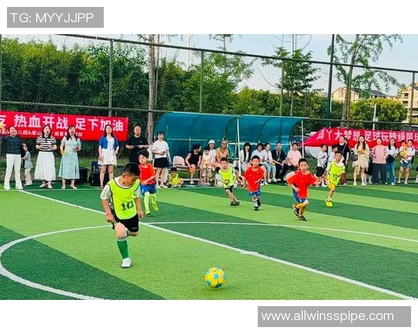 足球投筐新玩法挑战你的投篮技巧与团队合作精神